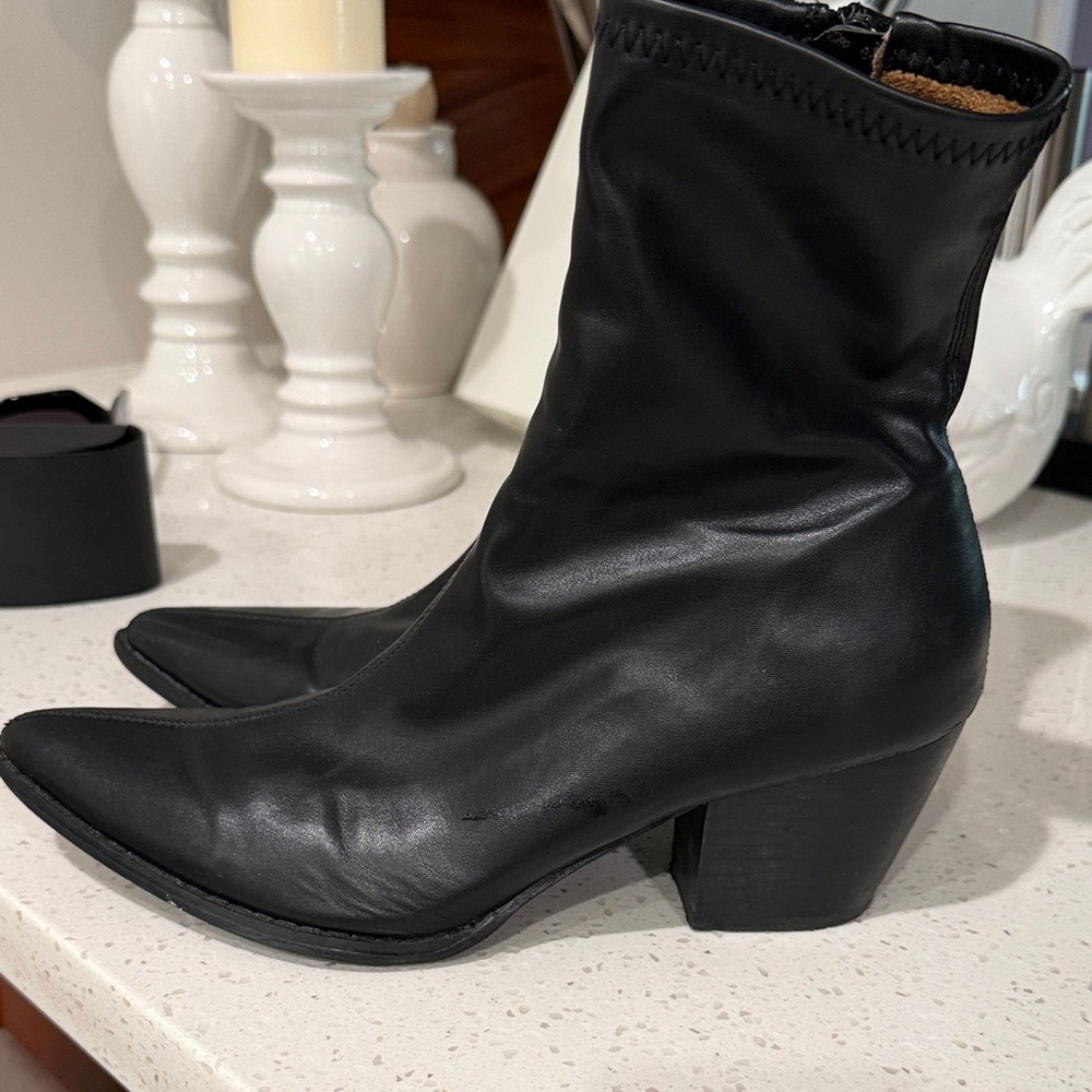 Coconuts by Matisse Black Heeled Boots